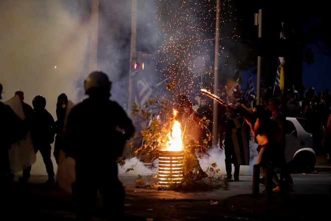 Ένταση στην Θεσσαλονίκη: Άγνωστος τράβηξε όπλο και απείλησε φωτορεπόρτερ