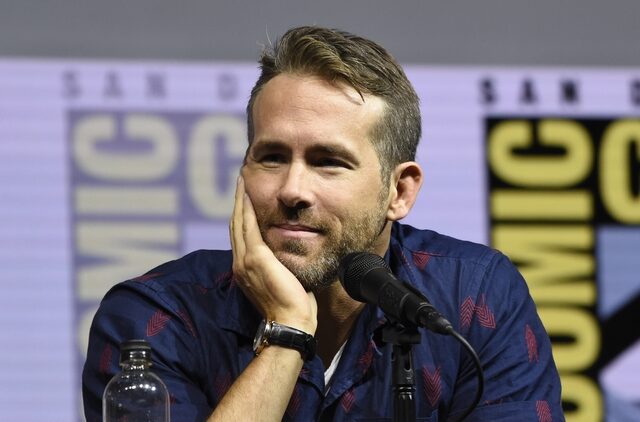 Ο Ryan Reynolds τρολάρει με εκρήξεις τη νέα του ταινία