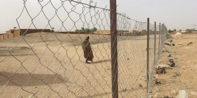 Ο Τραμπ έχει τη λύση και για το προσφυγικό στην Ευρώπη. Τείχος στη Σαχάρα