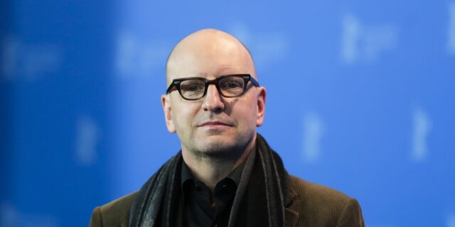 O Steven Soderbergh για το “The Knick”, το Χόλιγουντ και πώς το “Che” τον έκανε τον σκηνοθέτη που είναι σήμερα
