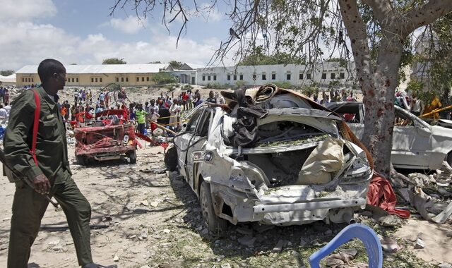 Σομαλία: Πολλά θύματα από επίθεση καμικάζι κοντά σε σχολείο