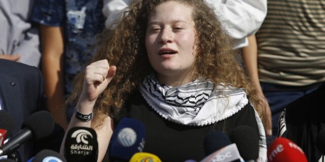 Το Ισραήλ απαγόρευσε στην Αχέντ Ταμίμι να ταξιδέψει στην Ελλάδα