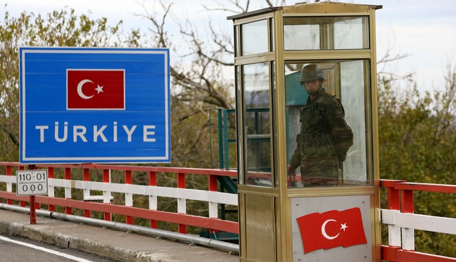 Έβρος: Δύο Τούρκοι στρατιωτικοί οι συλληφθέντες