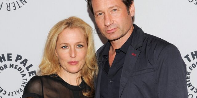 Τα “X-Files” γίνονται 25 χρόνων και η Mattel το “γιορτάζει” με κούκλες Μόλντερ και Σκάλι