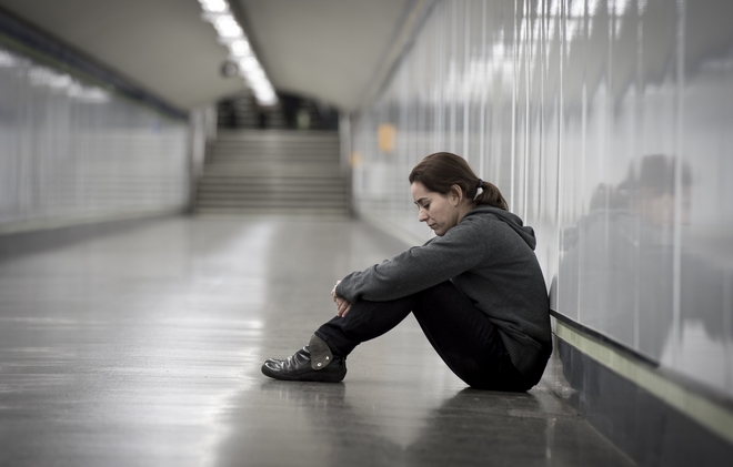 Κρίση και ψυχική υγεία: Τι προβληματίζει τους νέους, πώς μπορούν να βοηθήσουν οι γονείς