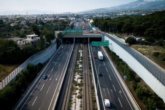 Αίτημα στον πρωθυπουργό για επέκταση της Αττικής Οδού και Προαστιακού σε Λαύριο-Ραφήνα