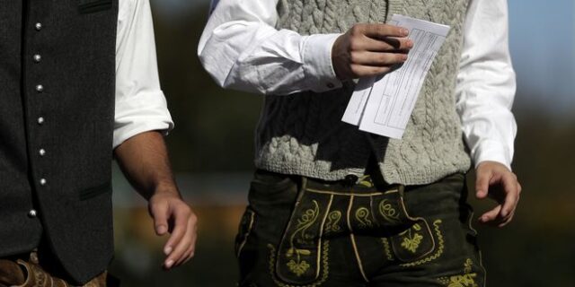 Αυξημένη συμμετοχή ψηφοφόρων στις κρίσιμες εκλογές στη Βαυαρία
