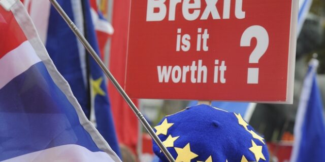 Ευρωπαϊκό Δικαστήριο: Η Βρετανία μπορεί να ανακαλέσει μονομερώς το Brexit
