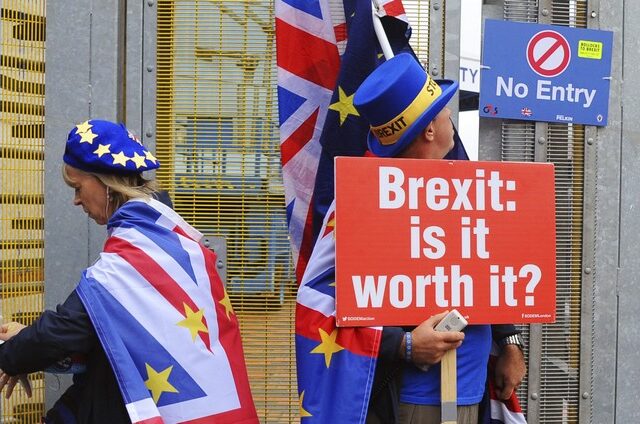 Brexit: Η Βρετανία ζητά πιο μακρά μεταβατική περίοδο
