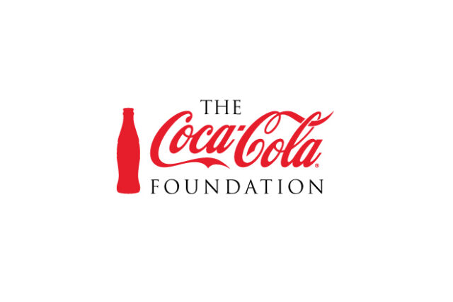 To The Coca-Cola Foundation έχει προσφέρει πάνω από 1 δισ. δολ. παγκοσμίως στις τοπικές κοινότητες