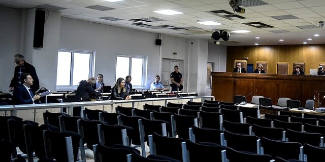 Αλκοολικός πατέρας ζούσε τα παιδιά του μόνο με Coca Cola και καταδικάστηκε