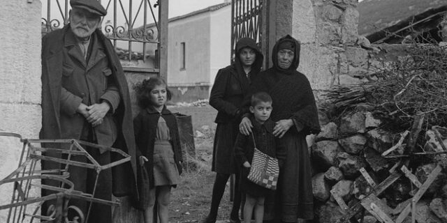 Το πόρισμα για τις Γερμανικές αποζημιώσεις: Πάνω από 300 δισ. αξιώνει η Ελλάδα από τη Γερμανία