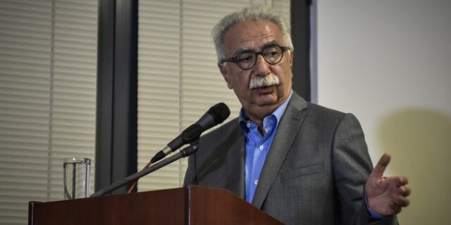 Fake λογαριασμός του υπουργού Παιδείας στο Twitter