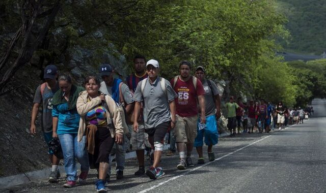 ΗΠΑ: Ο Τραμπ θα απαγορεύσει στο καραβάνι μεταναστών να περάσει τα σύνορα