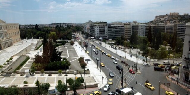 Κίνηση στους δρόμους: Με μικροπροβλήματα η κυκλοφορία στην Αττική