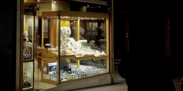 Εξαρθρώθηκε η συμμορία των ληστών των κοσμηματοπωλείων