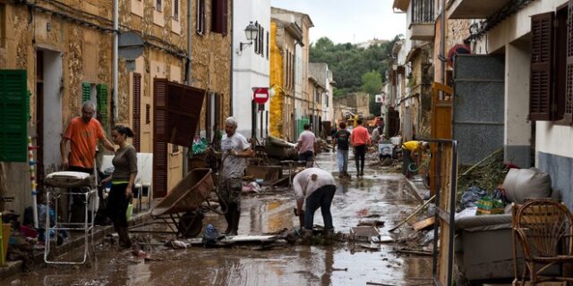 Πλημμύρες στη Μαγιόρκα: Τουλάχιστον 10 νεκροί και ένα αγνοούμενο παιδί