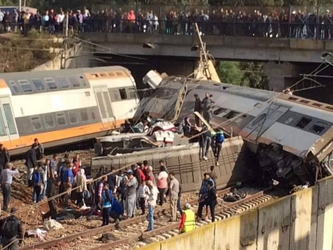 Μαρόκο: Εκτροχιασμός τρένου με νεκρούς και δεκάδες τραυματίες