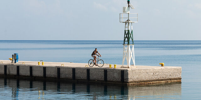 Απομένει το “ναι” της Ύπατης Αρμοστείας για να σωθεί το καμπ της Τήλου