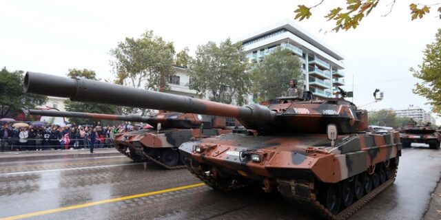 Θεσσαλονίκη: Στις 11 το πρωί η μεγάλη στρατιωτική παρέλαση