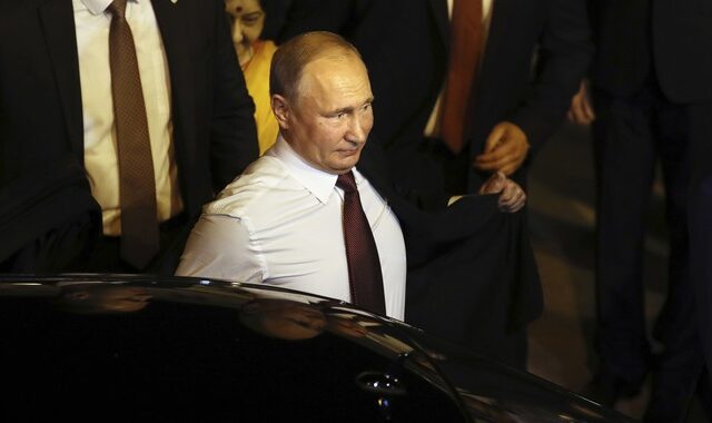 Ο εφιάλτης επιστρέφει: Ο Πούτιν υπέγραψε αναστολή της συμφωνίας για τα πυρηνικά