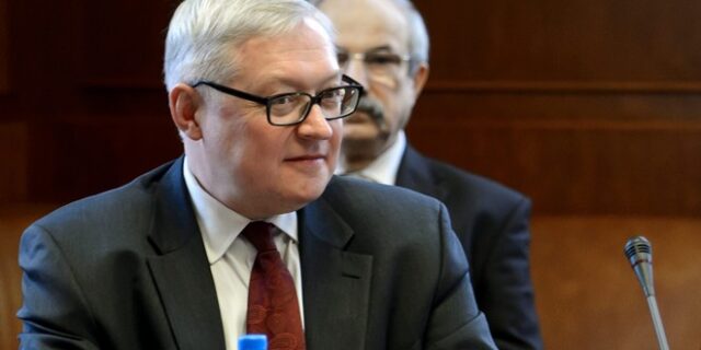 Ρωσία: Κατασκευασμένες από τις ΗΠΑ οι κατηγορίες για παρέμβαση στις ενδιάμεσες εκλογές