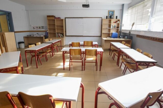 Έλληνες εκπαιδευτικοί της Γερμανίας: Συνεχείς ελλείψεις σε προσωπικό