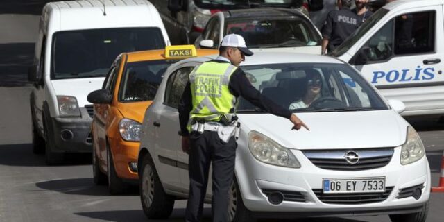 Τουρκία: Oμηρία σε εμπορικό κέντρο – Παραδόθηκε ο δράστης
