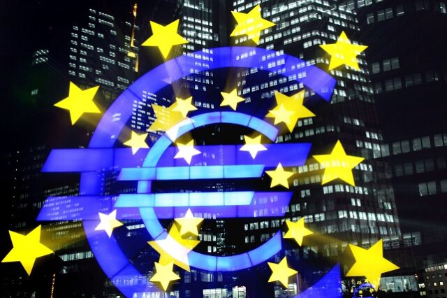 Τράπεζες: Δώρο ρευστότητα 10 δισ. από την ΕΚΤ για να στηριχθεί η οικονομία