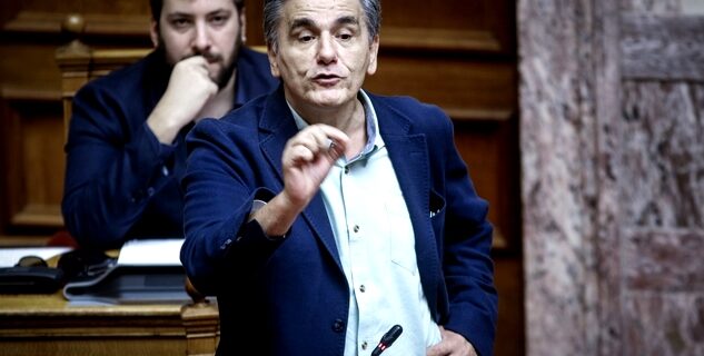 Τσακαλώτος: Δεν σας νοιάζει τίποτα, αρκεί να φύγει ο Τσίπρας