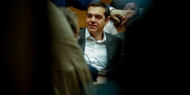Μηνύματα Τσίπρα προς βουλευτές ΑΝΕΛ και ένταση μεταξύ Κοτζιά- Καμμένου στο υπουργικό