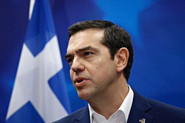 Στο Βερολίνο ο Τσίπρας φλερτάρει με την SPD και βλέπει Σολτς με φόντο τις συντάξεις