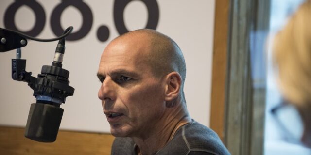 Βαρουφάκης: Να κάνουμε ένα ειδικό δικαστήριο για όλους τους υπουργούς Οικονομικών