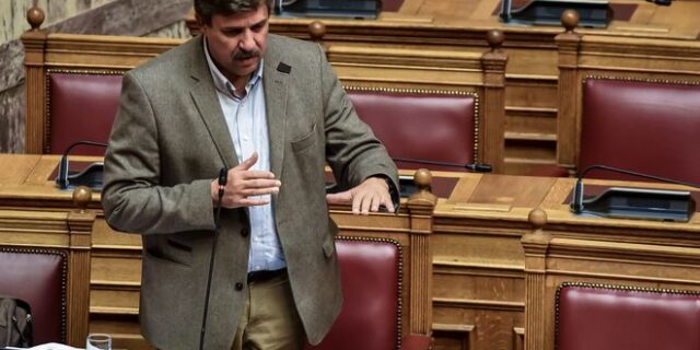 Ξανθός προς ΝΔ: “Καρφάκι δεν σας καίγεται για τους πρόσφυγες, τα ψηφαλάκια της ακροδεξιάς σας νοιάζουν”