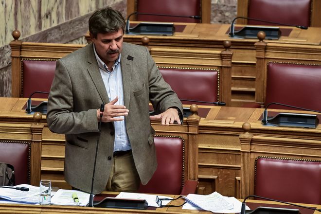 Ξανθός προς ΝΔ: “Καρφάκι δεν σας καίγεται για τους πρόσφυγες, τα ψηφαλάκια της ακροδεξιάς σας νοιάζουν”