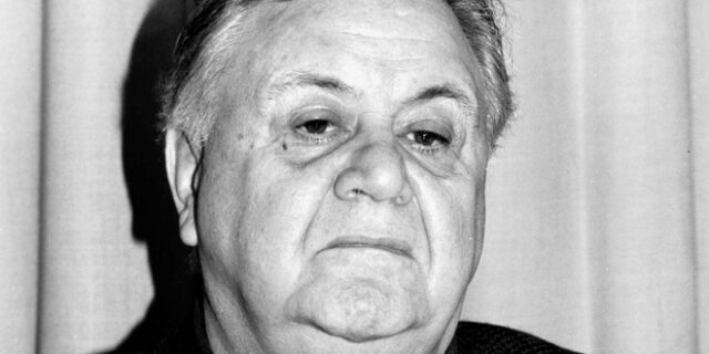 Αφιέρωμα στον Μάνο Χατζιδάκι από τον News 24/7 στους 88,6