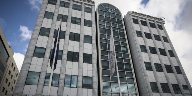 Forbes: Το ελληνικό χρηματιστήριο καλύτερο στην Ευρώπη το 2019