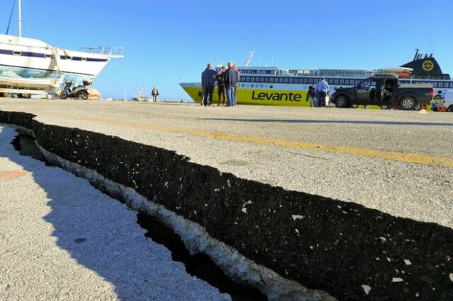 Σεισμός στη Ζάκυνθο: “Σωσίβιο” η θάλασσα – Έντονη μετασεισμική ακολουθία