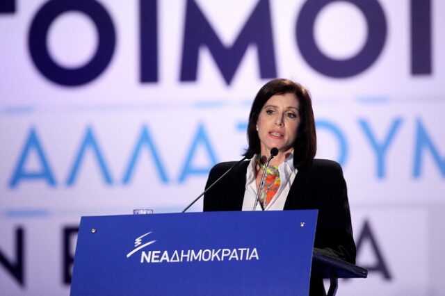Ασημακοπούλου: Πιο επικίνδυνη από την τεχνητή νοημοσύνη, η πολιτική άγνοια