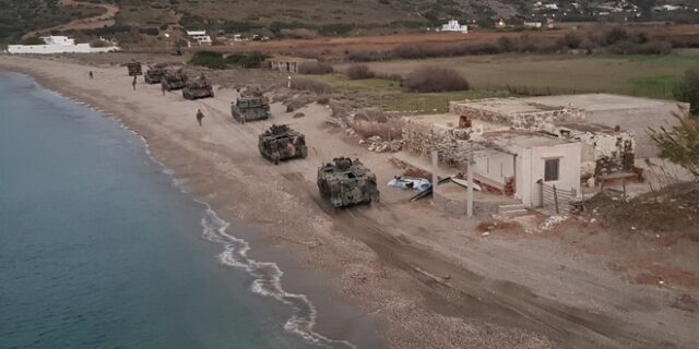 “Αιγιαλός 03/18”: Εντυπωσιακές εικόνες από την άσκηση του ΠΝ