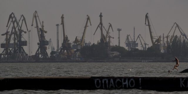 Ένταση στην Αζοφική Θάλασσα: Η Μόσχα εμποδίζει την πρόσβαση της Ουκρανίας