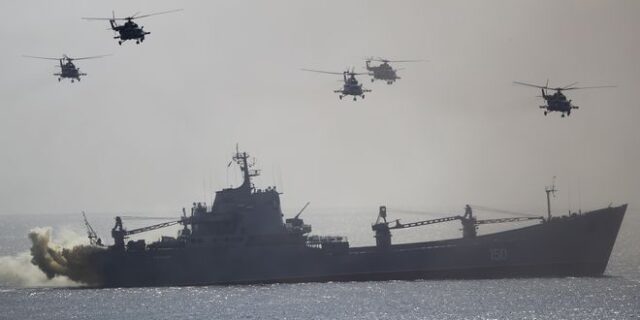 Κόκκινος συναγερμός: Σε πολεμική ετοιμότητα η Ουκρανία, απειλεί η Ρωσία