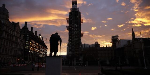 Κανονικά η ψηφοφορία για το Brexit, διαβεβαιώνουν υπουργοί της Μέι