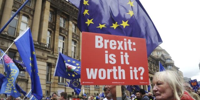 Παύλος Ελευθεριάδης: H άνοδος του λαϊκισμού οδήγησε στο αυτοκαταστροφικό Brexit