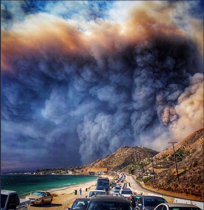 Φωτιά στην Καλιφόρνια: Νεκροί, αγνοούμενοι και χιλιάδες καμένα σπίτια