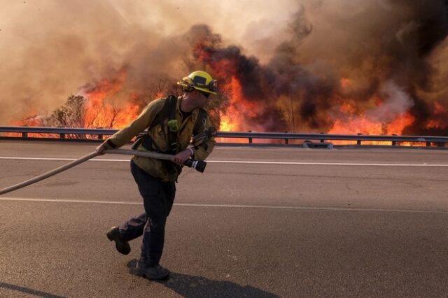 Καλιφόρνια: Στους 71 οι νεκροί από τη φωτιά – Πάνω από 1.000 οι αγνοούμενοι