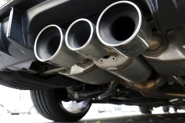 Diesel αυτοκίνητα: “Τέλος” τα ρυπογόνα από τα αστικά κέντρα