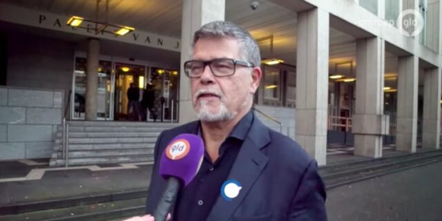 69χρονος entrepreneur ζητά να γίνει νομικά 49χρονος