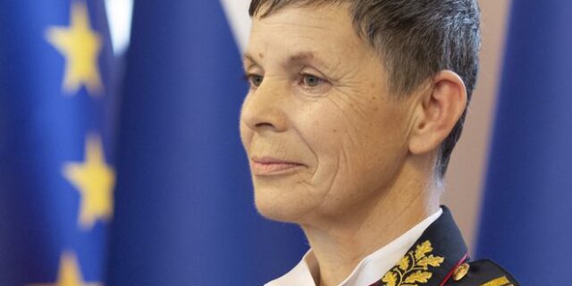 Γυναίκα υποστράτηγος η νέα επικεφαλής των Ενόπλων Δυνάμεων της Σλοβενίας