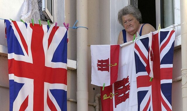 Brexit: Η Ισπανία απειλεί να καταψηφίσει τη συμφωνία λόγω Γιβραλτάρ